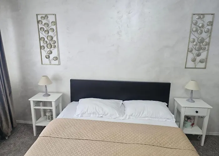 Nicolae Romanescu Park Appartement *