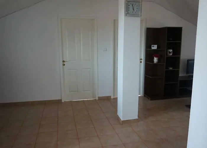 Appartement Nicolae Romanescu Park *